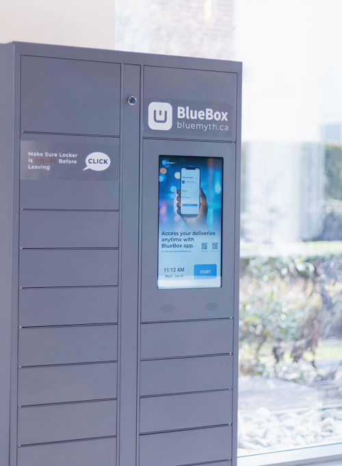 BlueBox Locker with on-screen ads